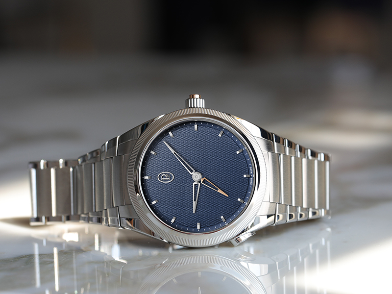 علامة Parmigiani Fleurier  تطلق أول ساعة بالعالم تجمع بين التعقيدات المبسطة وسهولة الاستخدام بمعرض watches and wonders 2022